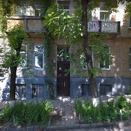 Apartment On Khorvatska Street 利沃夫 外观 照片